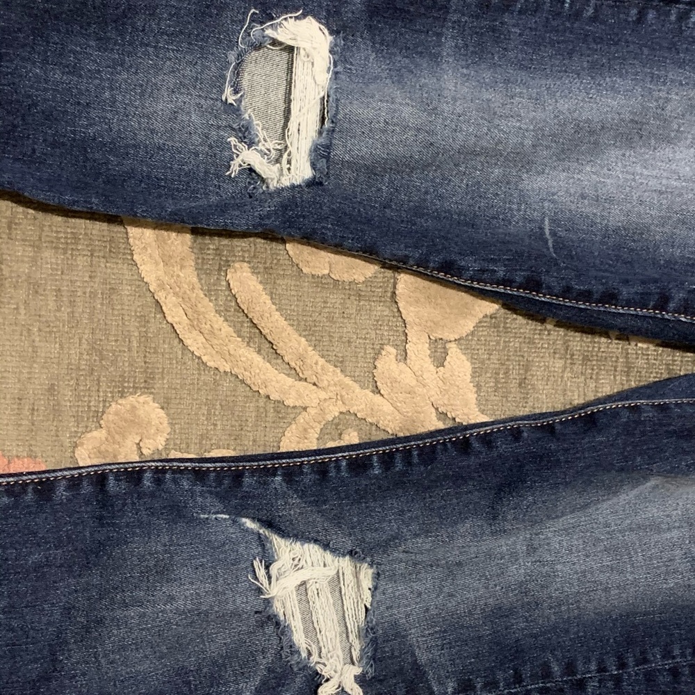 AE Super Hi- Rise Jeggings Ripped Knee - Picture 2 of 6